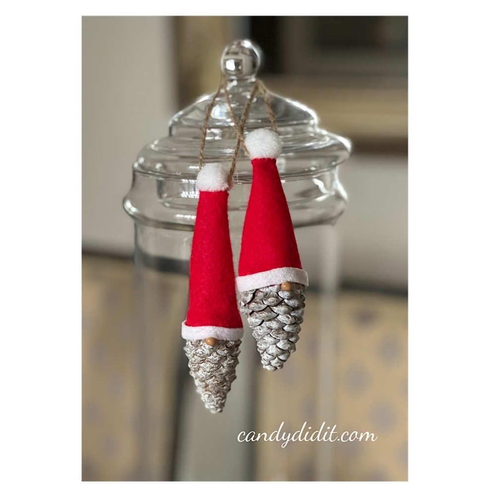 NWT Set Of 2 Handmade Pine Cone Santa Gnomes Christmas Ornaments